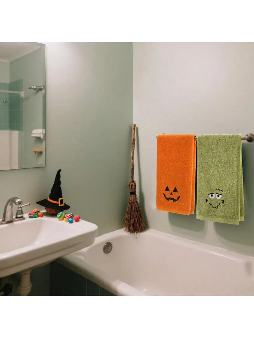 Spooky Pumpkin Face Halloween Hand Towels - 4 Pack, Absorbent Cotton Bath Towels